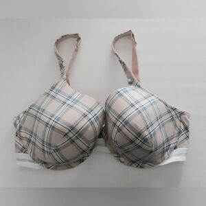 Cacique T Shirt Bra 40F